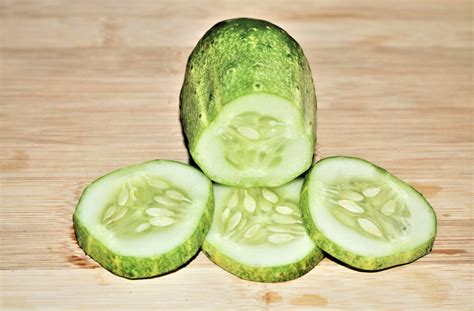 sliced cucumber close   stock photo public domain pictures