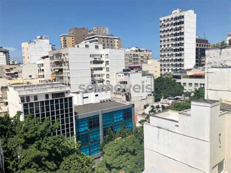 Apartamento Na Rua Visconde De Piraj Ipanema Em Rio De Janeiro