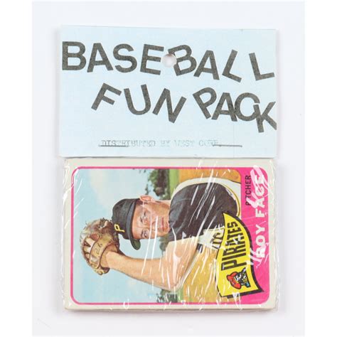 Topps Baseball Card Fun Pack With Cards Pristine Auction