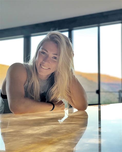 View 21 Mikaela Shiffrin Instagram - sportpicbox - DaftSex HD