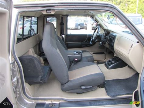 2003 Ford Ranger XLT SuperCab interior Photo #53802889 | GTCarLot.com