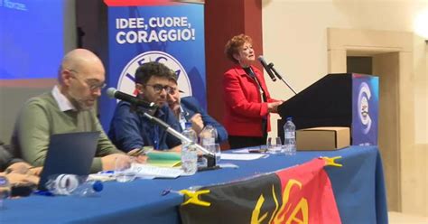 Lega Dal Congresso Vda Salvini Rilancia La Sfida Per Europee E Regionali