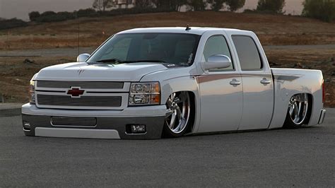 White Slammed Gm Bowtie HD Wallpaper Rare Gallery