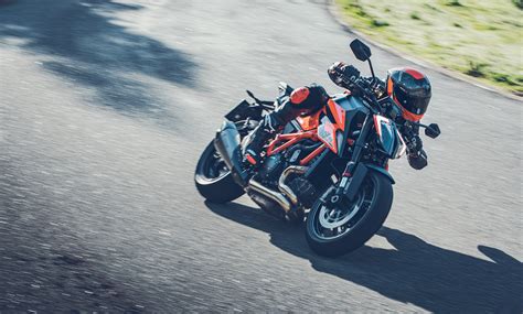 Ktm Duke R First Ride Review Sportbikes Inc Magazine Hot Sex Picture