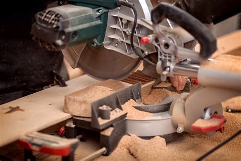 How To Manage Circular Saw Dust Collection BuildEazy