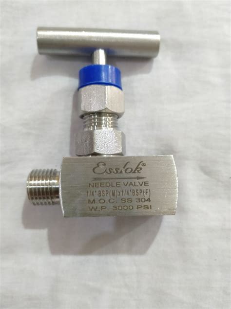 StainleSs Steel Ss 304 Needle Valve Screwed Valve Size 1 4 Inch At Rs