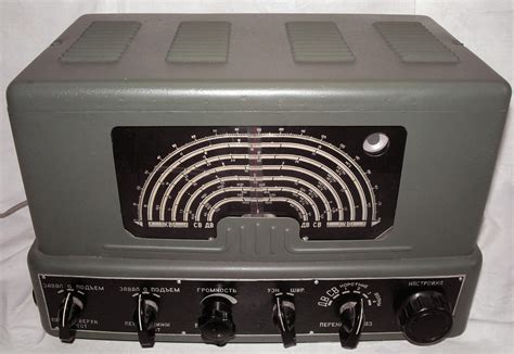 Радиотрасляционный радиоприёмник ''ТПС-1''.