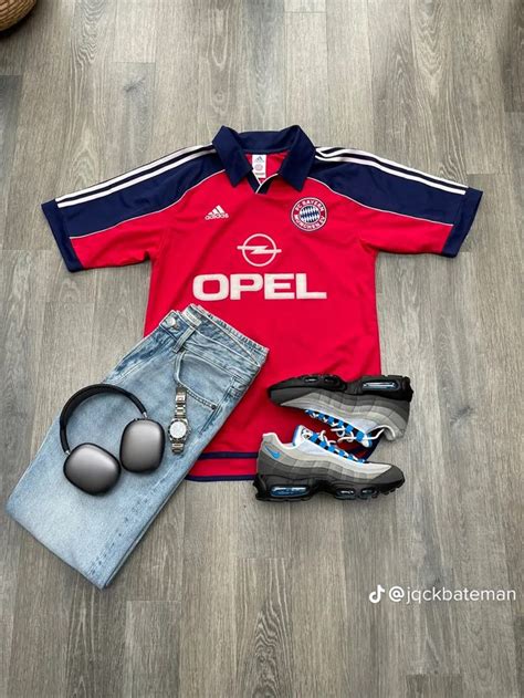 drippyy | Football fashion, Soccer shirts outfit, Football jersey outfit