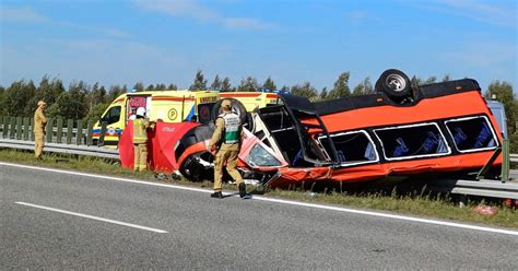 Wypadek Busa Na A Pod Rzeszowem