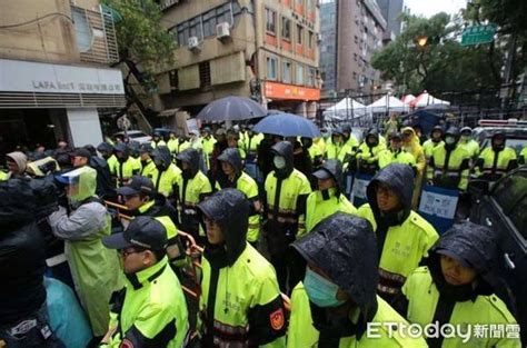 警勤加給28年未調升成廉價公務員 林右昌要警政署提案力挺提高 Ettoday社會新聞 Ettoday新聞雲