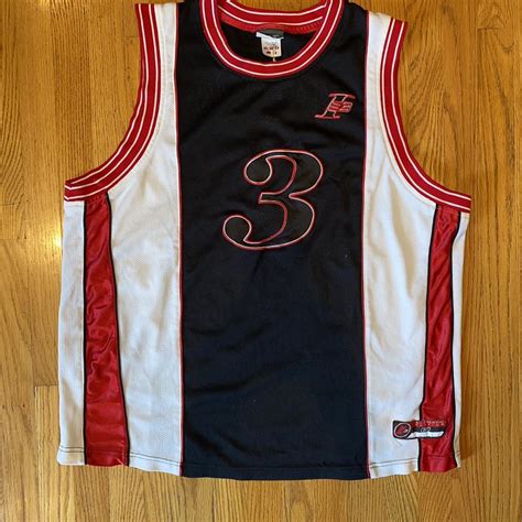 Allen Iverson Reebok jersey XL Measurements 25x26.5... - Depop