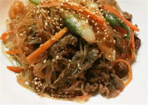 Japchae Korean Cellophane Noodle Stir Fry Recipe By Cookpadjapan