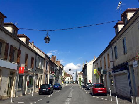 Visitez Sens: guide touristique 2024 | Expedia.fr