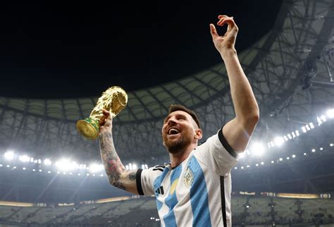 Lionel Messi Nin Foto Raf Ndaki D Nya Kupas Sahte Kt Son Dakika