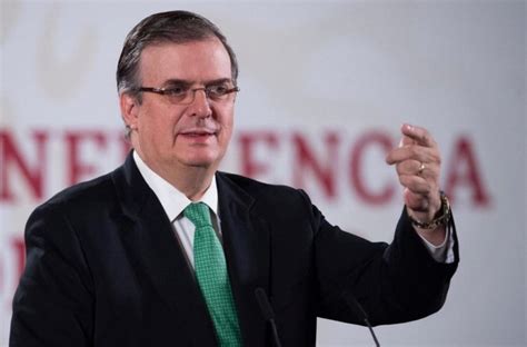 Ebrard cree que la indefinición del Tribunal Electoral le da tiempo