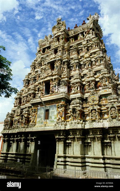 Gopuram srirangam hi-res stock photography and images - Alamy