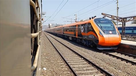 First Inaugural Run Of Orange Vande Bharat 09404 Ahmedabad Mumbai