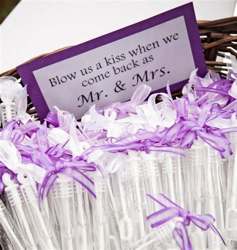 24 Truly Unique Wedding Ideas For An EXTRA Special One Of A Kind Day