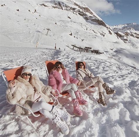 Girls Ski Trip Ski Girls Skier Chalet Girl Apres Ski Party Ski