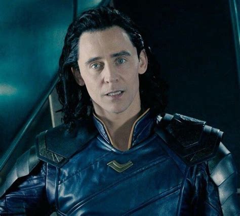 Pin By Piper Miller On Tom Hiddleston Loki Thor Tom Hiddleston Loki