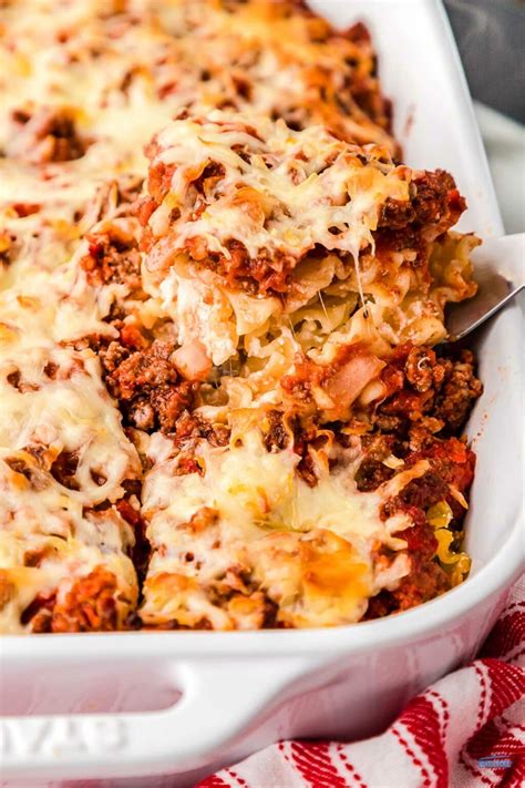 Cheesy Lasagna Casserole - Best Casserole Recipes