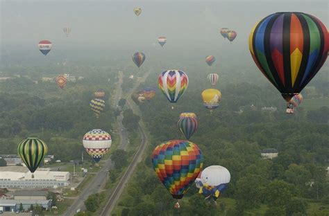 Every Hot Air Balloon Festival To Attend In Michigan This Year