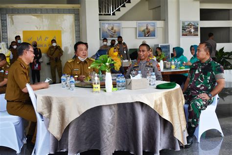 Kasiter Kasrem 043 Gatam Hadiri Puncak Peringatan Hari Anak Nasional