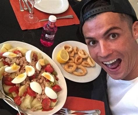 Cristiano Ronaldo Y La Dieta De Los “seis Platos” Para Mantenerse En