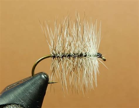 Dry Flies | Fly tying patterns, Fly tying, Flying