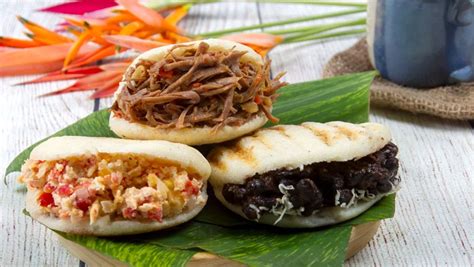 Venezuela entregó expediente de la Arepa como Patrimonio Cultural