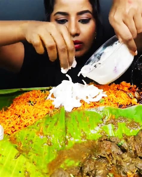 Asmr Eating Spicy Mutton Curry Chicken Biryani Liver Curry Rice Egg