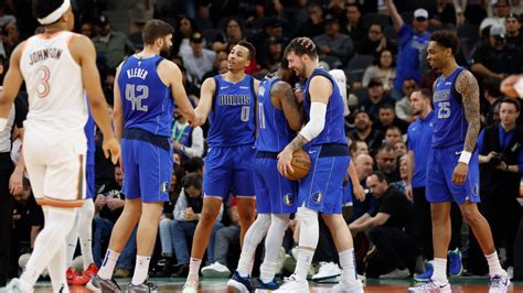 Kyrie Irving Luka Doncic Lead Mavericks Past Spurs 113 107 To Sweep