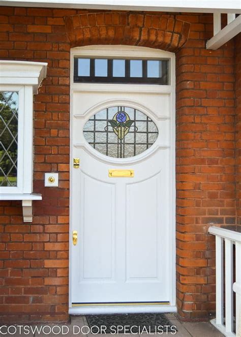 White 1920s Front Door With Oval Stained Glass Cotswood Doors London