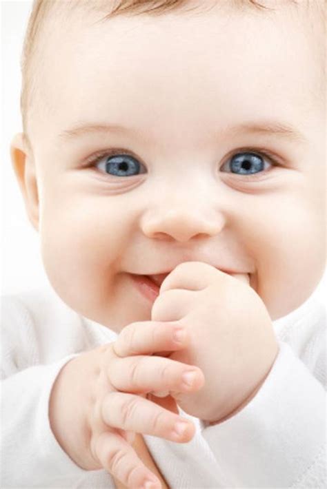 Funny And Laugh Photos Of Babies Laughing