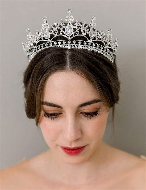 30 Beautiful Wedding Tiaras You Can Get From Amazon Today