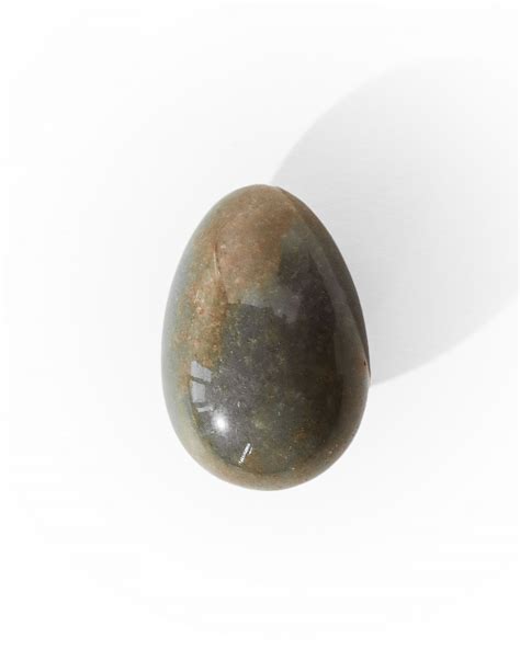 Лингам коричневый камень