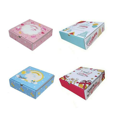 Jual BOX 24x24x7 Cm Kardus Karton Kemasan Hampers Packing Kotak Baju