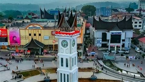 Sehari Wisata di Kota Padang, Kemana Saja? - Rental Mobil Padang