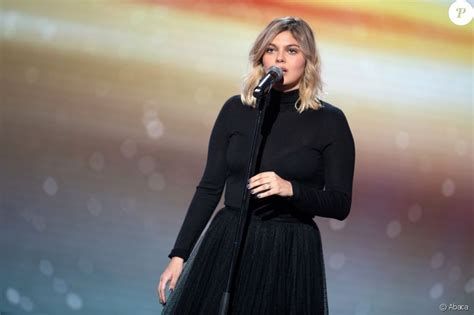 Louane Sur La Seine Musicale Lors De La E C R Monie Des Victoires De