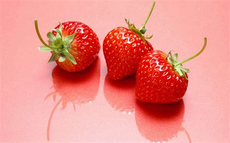 Strawberry HD Wallpaper | Background Image | 1920x1200 | ID:325340 ...