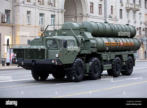 Russian S 400 Triumph Anti Aircraft Missile System On Tverskaya Street