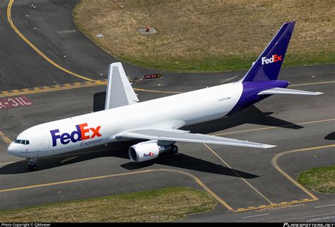 N Fe Fedex Express Boeing S F Photo By Colin Moeser Id