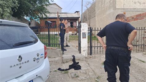 Dos Ladrones Intentaron Robar En La Casa De Un Policía