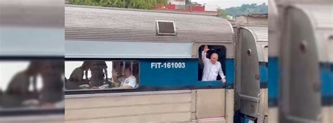 Realiza presidente AMLO recorrido de prueba del Tren Transístmico