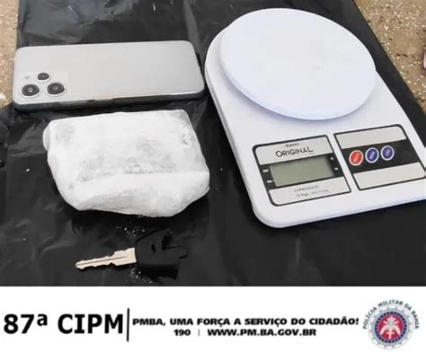 Cipm Prende Suspeito Por Tr Fico De Droga No Colina Verde Em