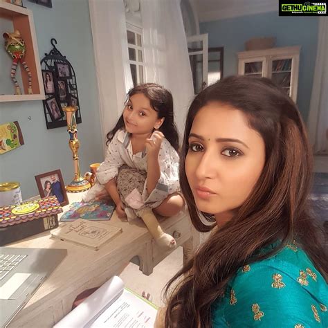 Sana Amin Sheikh Instagram Moments From Bhootu August Zeetv