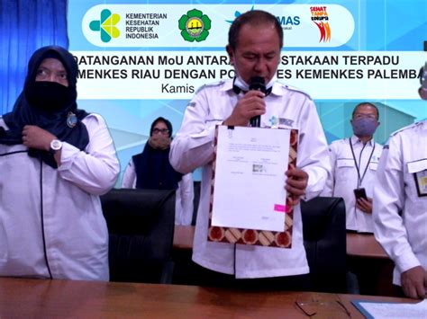 Penandatangan Mou Perpustakaan Terpadu Antara Poltekkes Palembang