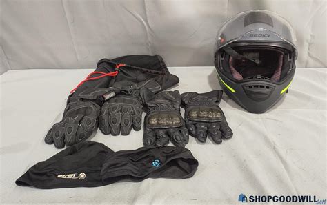 Sedici Motorcycle Helmet Sistem Ii W Accessories Shopgoodwill