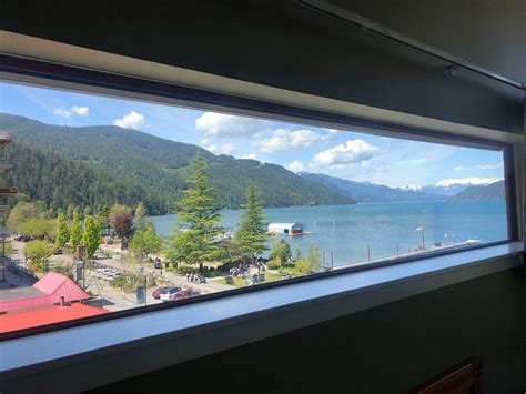 Harrison Beach Hotel Harrison Hot Springs Canada Prezzi 2022 E