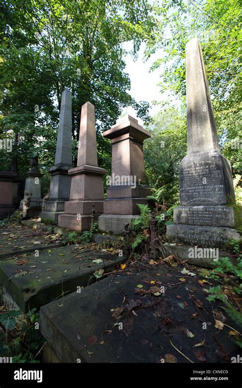 Tower Hamlets Cemetery Park Hi Res Stock Photography And Images Alamy